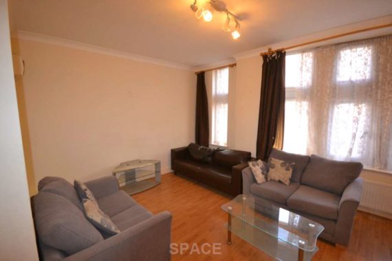 1 Bedroom Flat